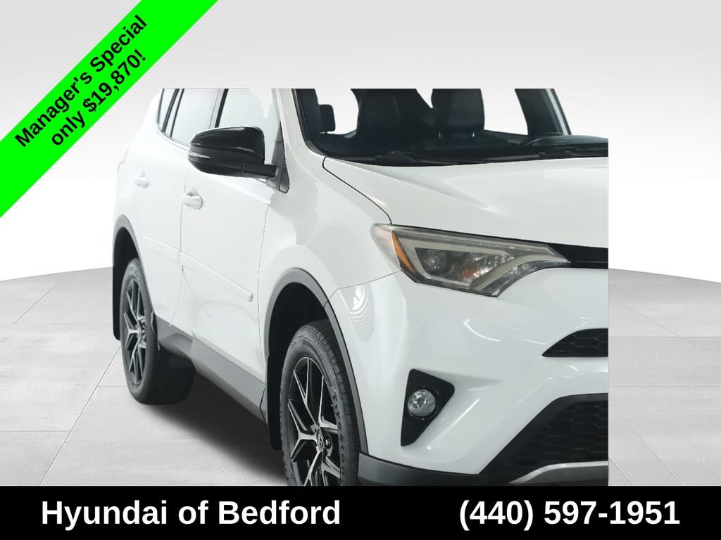 Used 2017 Toyota RAV4 SE w/ Power Extra Value Package AWD/4WD image 9