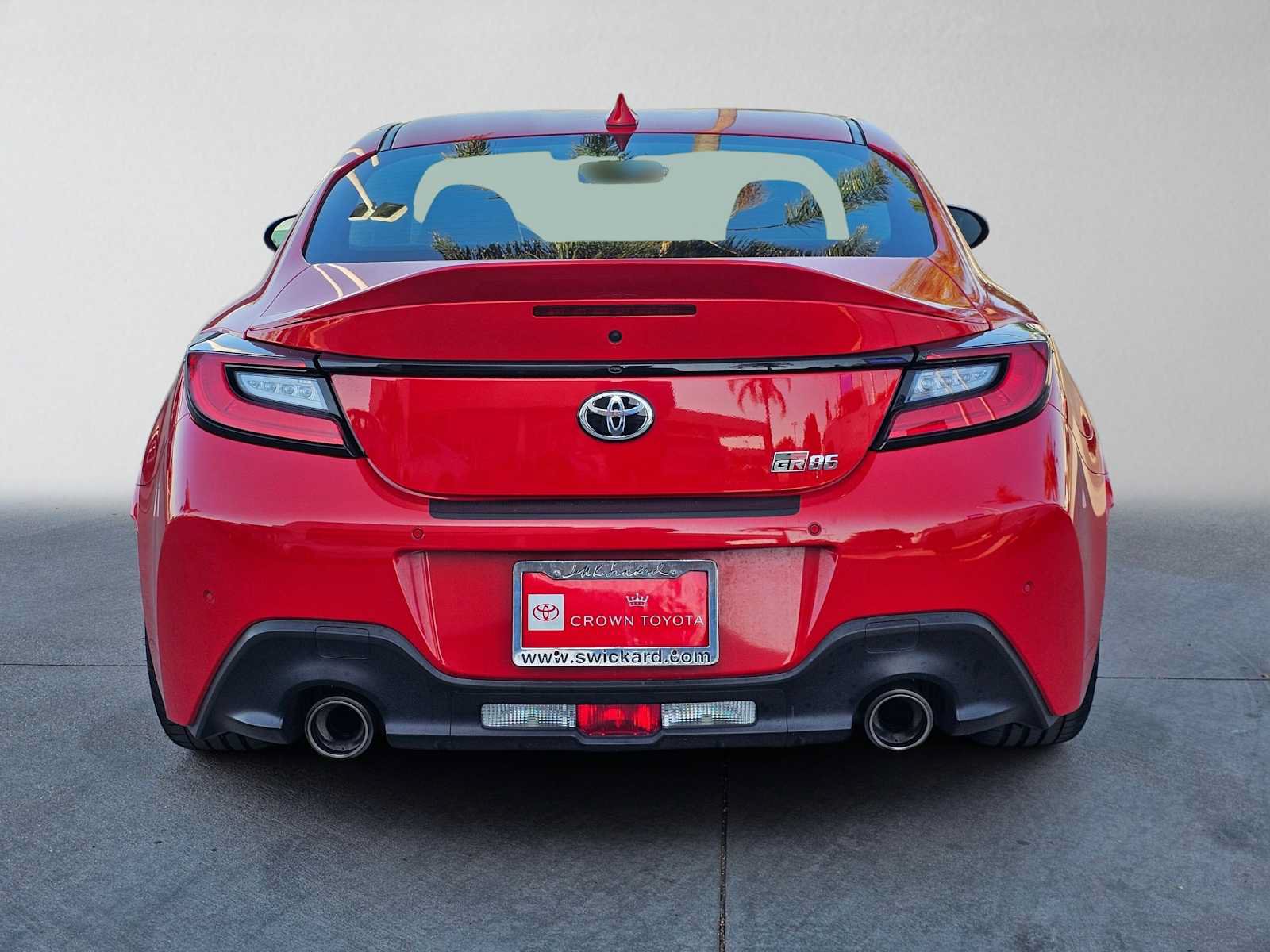 Certified 2023 Toyota GR86 Premium RWD image 4