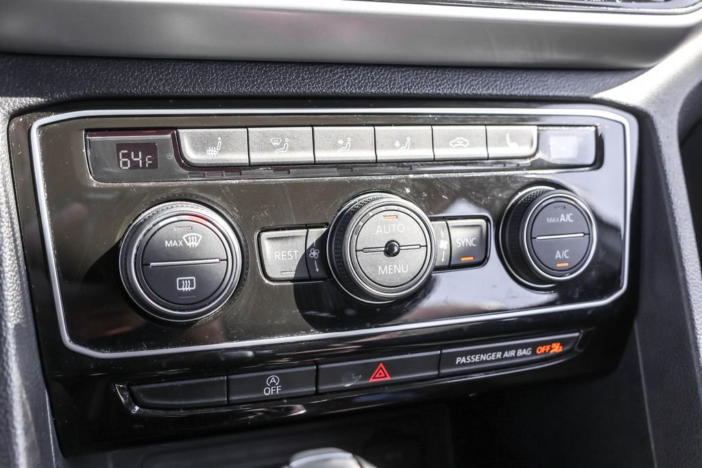 Certified 2023 Volkswagen Atlas SE image 24