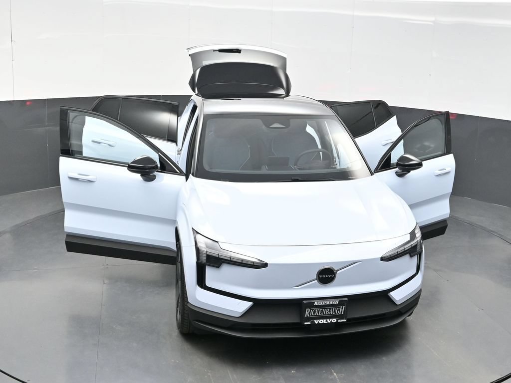 New 2026 Volvo EX30 Plus w/ Protection Package Premier AWD/4WD image 34