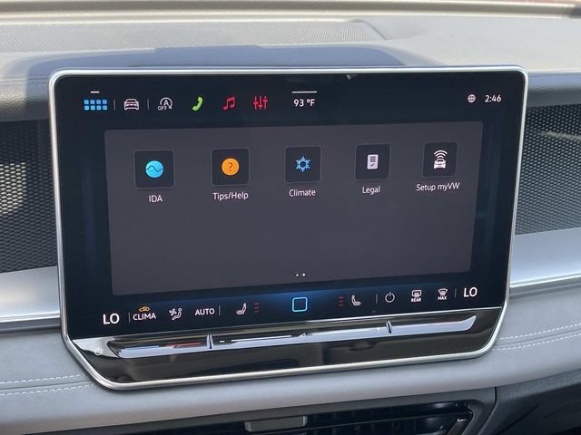 Certified 2026 Volkswagen Tiguan SE w/ Panoramic Sunroof Package FWD image 13