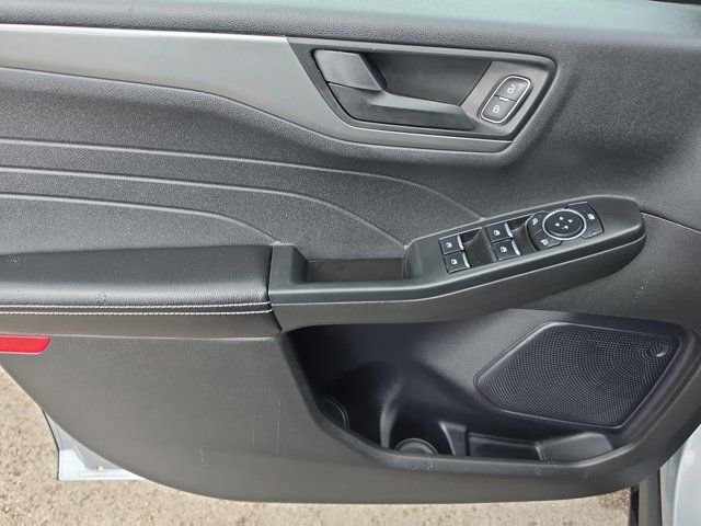 Used 2024 Ford Escape Active image 18