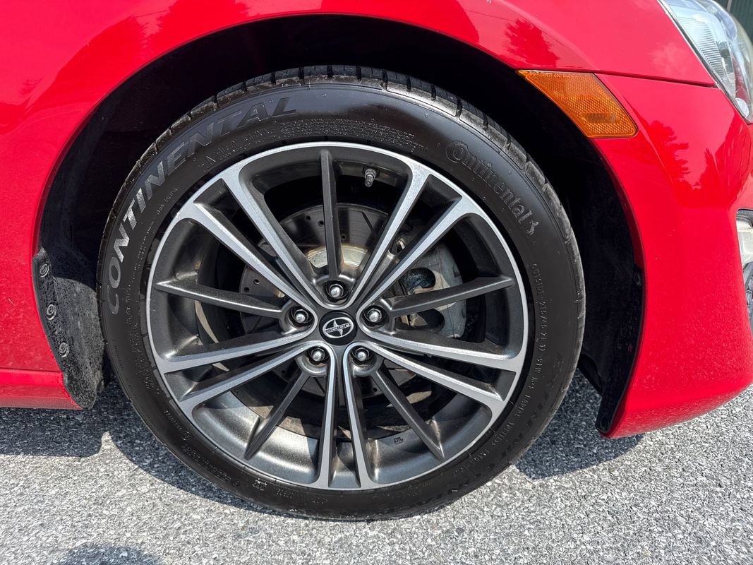 Used 2016 Scion FR-S RWD image 30
