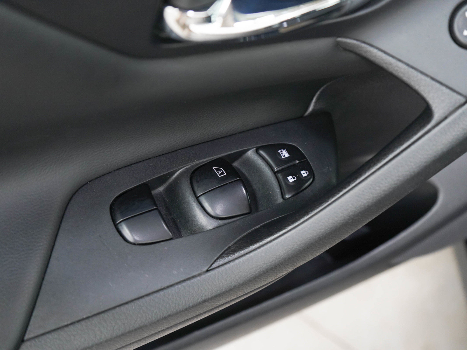 Used 2017 Nissan Altima 2.5 SV FWD image 18
