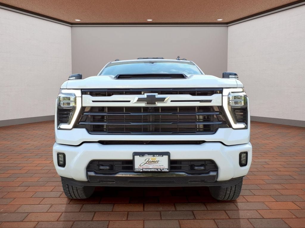 Used 2024 Chevrolet Silverado 2500 LT w/ Z71 Sport Edition AWD/4WD image 2