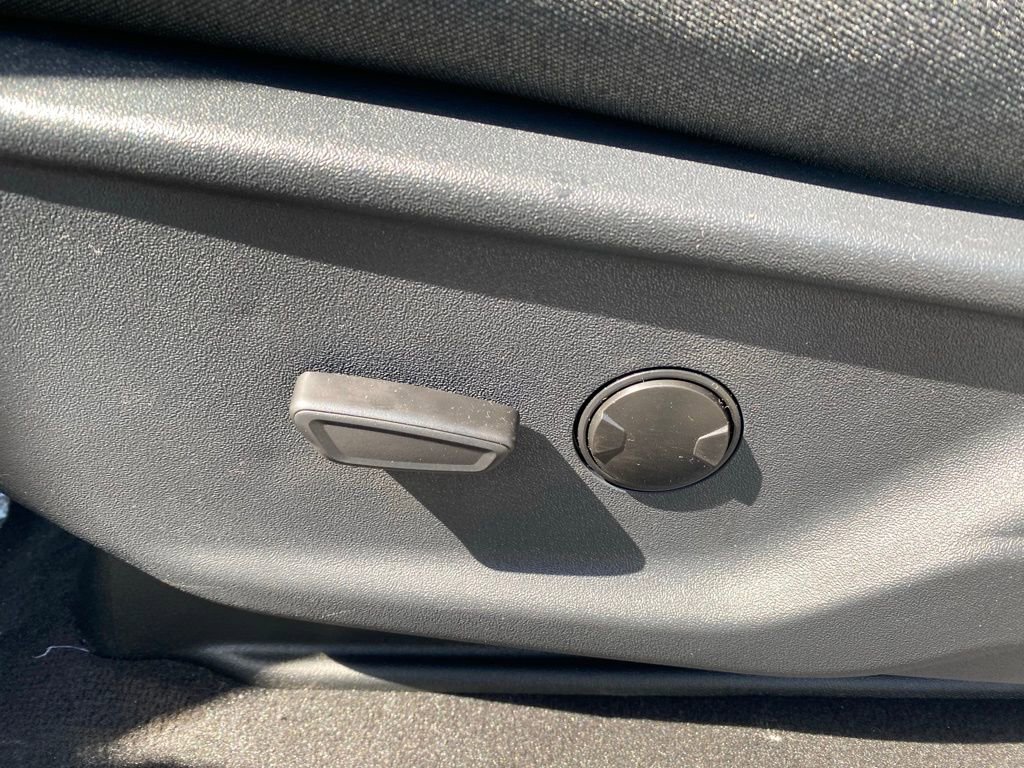 New 2026 Ford F250 XLT w/ XLT Premium Package image 15