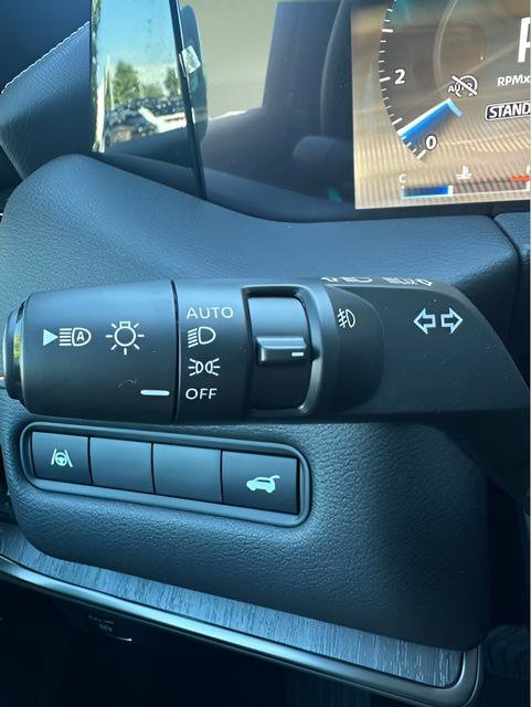 New 2026 Nissan Armada PRO-4X image 37