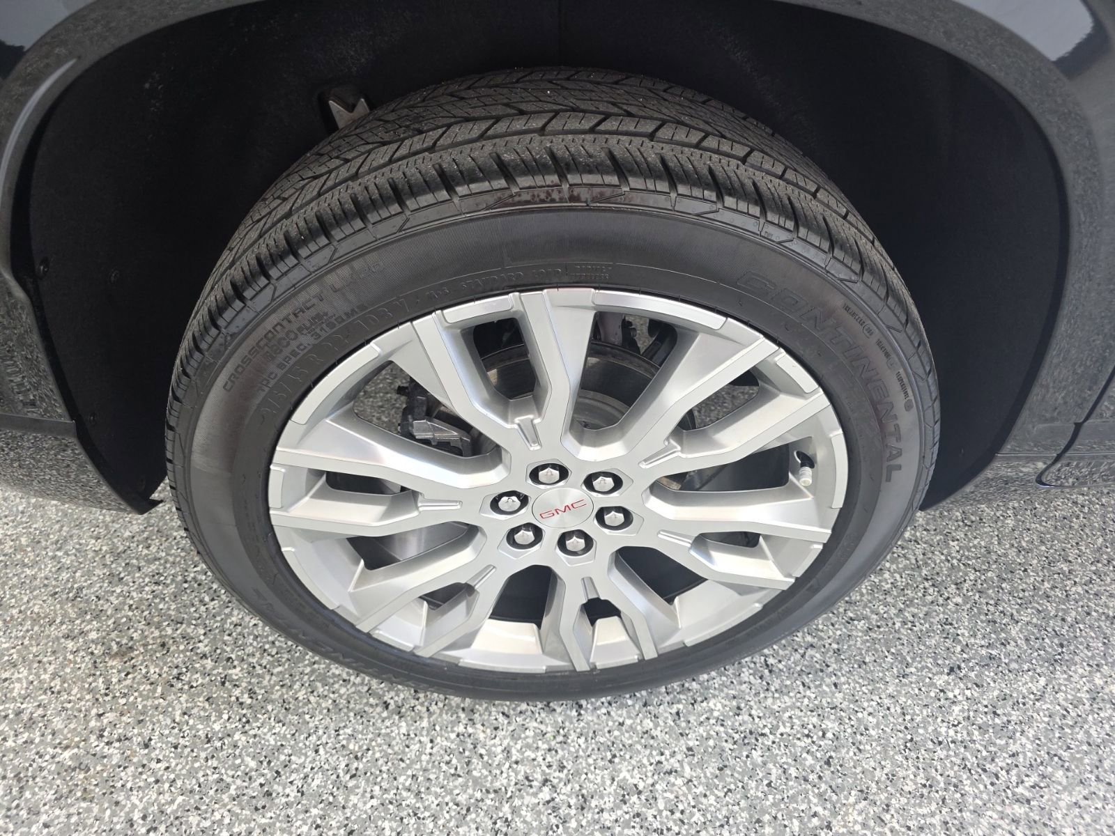 Used 2024 GMC Acadia Denali w/ Super Cruise Package image 12