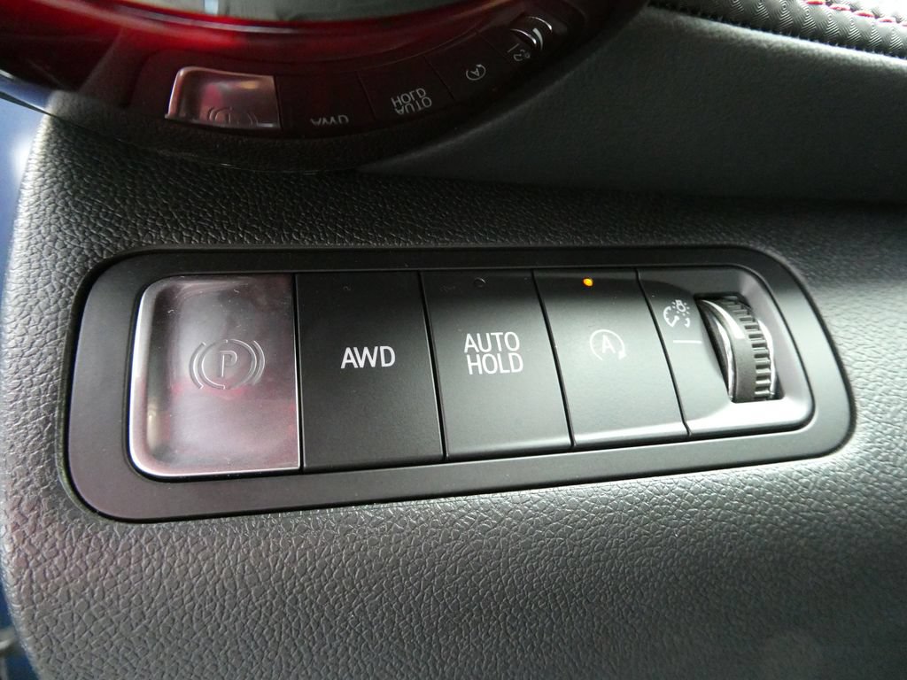 Certified 2025 Chevrolet Equinox RS w/ Safety and Technology Package AWD/4WD image 27