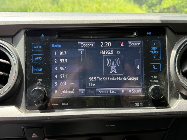 Used 2019 Toyota Tacoma TRD Off-Road AWD/4WD image 19