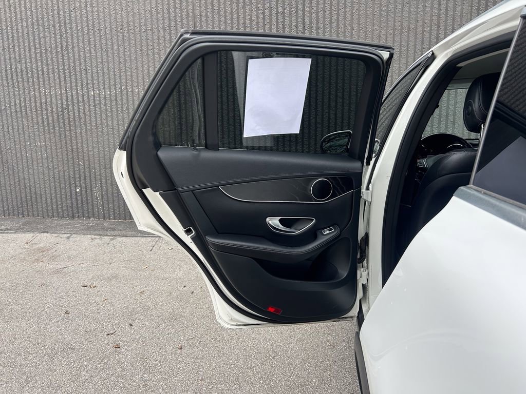 Used 2016 Mercedes-Benz GLC 300 image 15