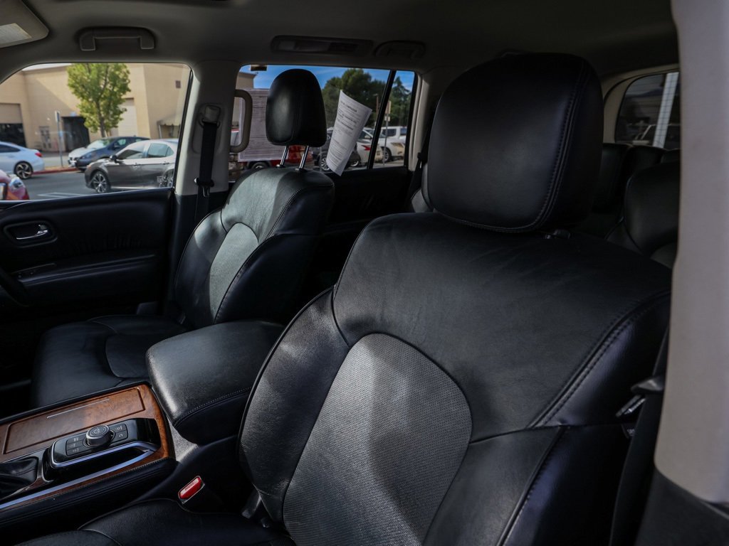 Used 2023 Nissan Armada SL w/ Captain's Chairs Package image 19