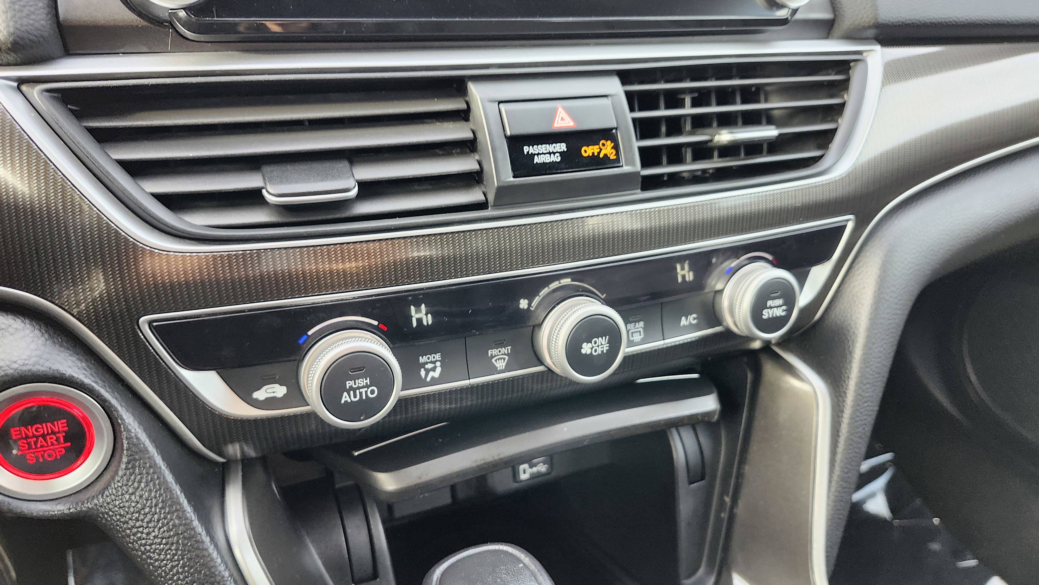 Used 2018 Honda Accord Sport image 30