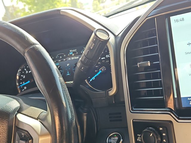 Used 2022 Ford F250 Lariat w/ Lariat Ultimate Package AWD/4WD image 12