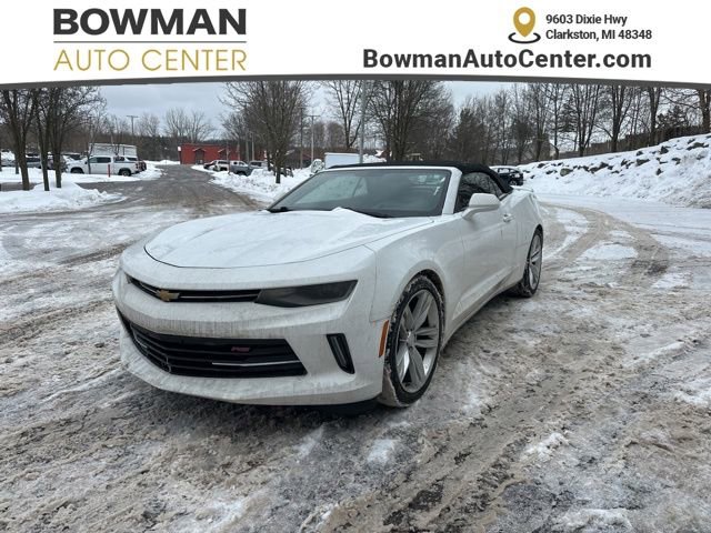 Used 2016 Chevrolet Camaro LT image 1