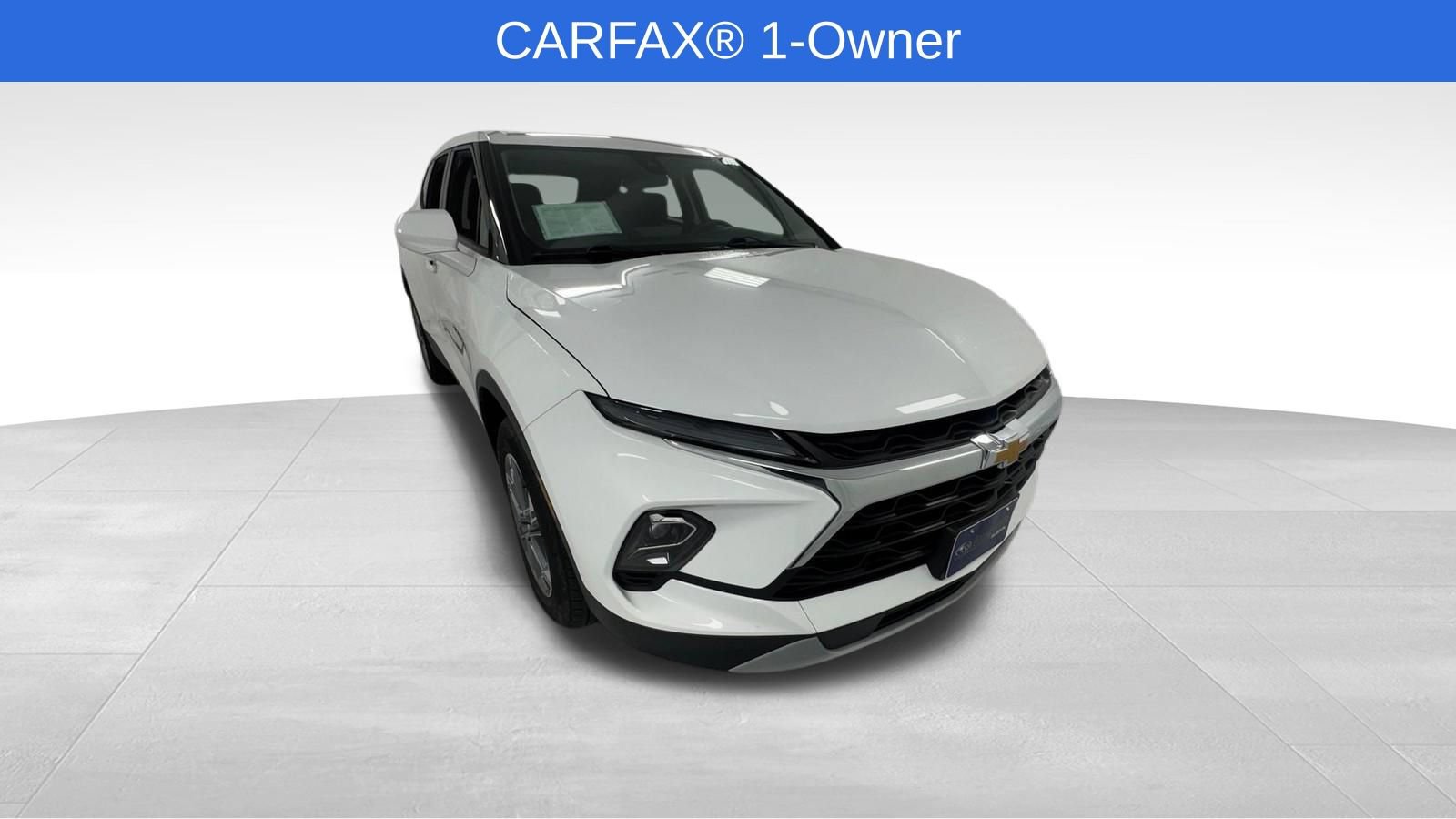 Used 2023 Chevrolet Blazer LT AWD/4WD image 1