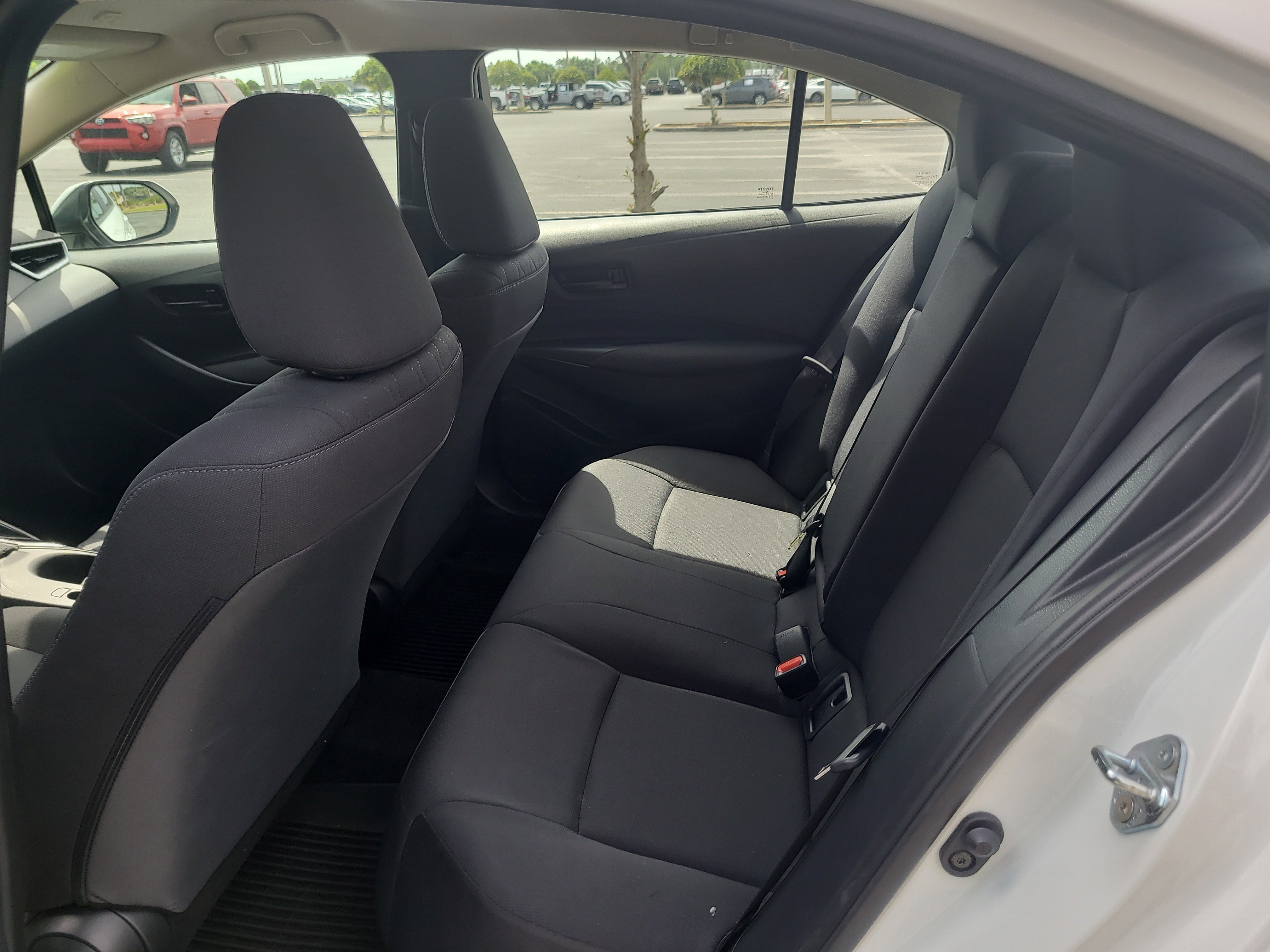 Certified 2025 Toyota Corolla LE FWD image 13