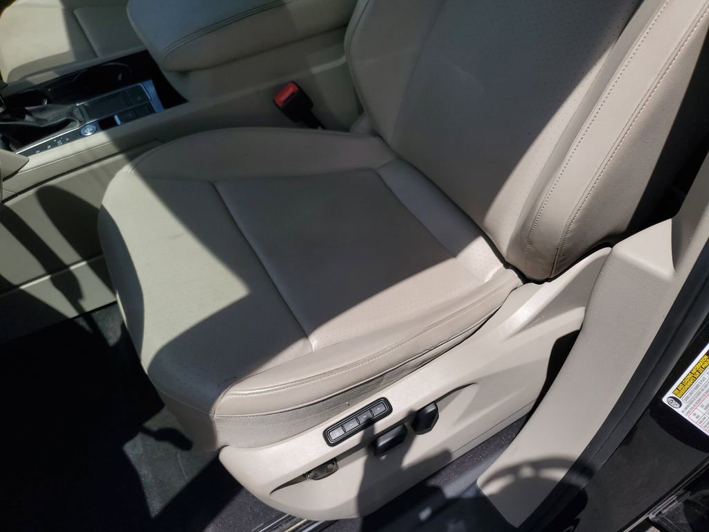 Used 2018 Volkswagen Atlas SEL FWD image 22