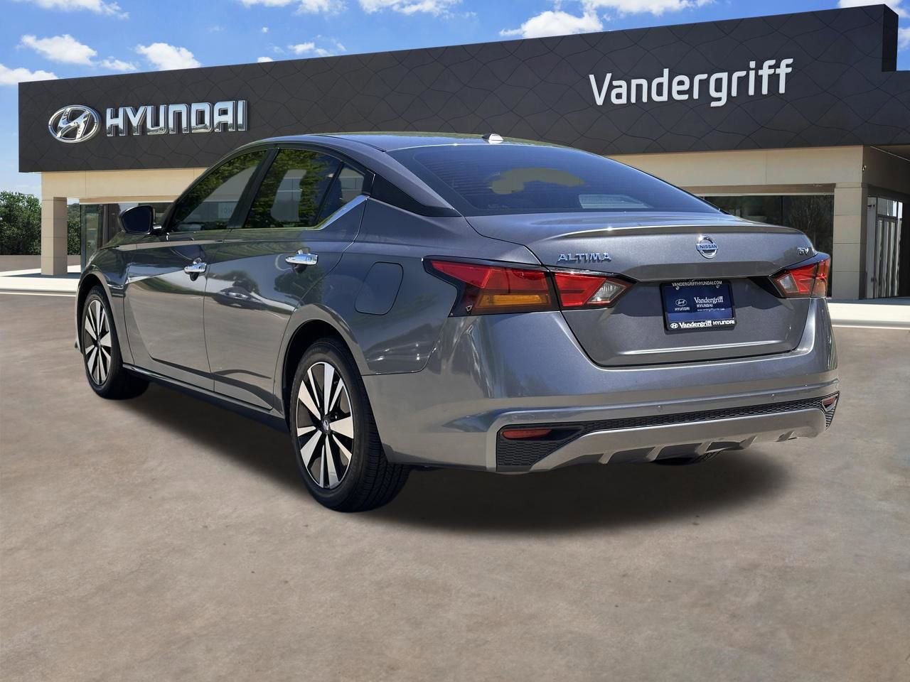 Used 2021 Nissan Altima 2.5 SV image 8