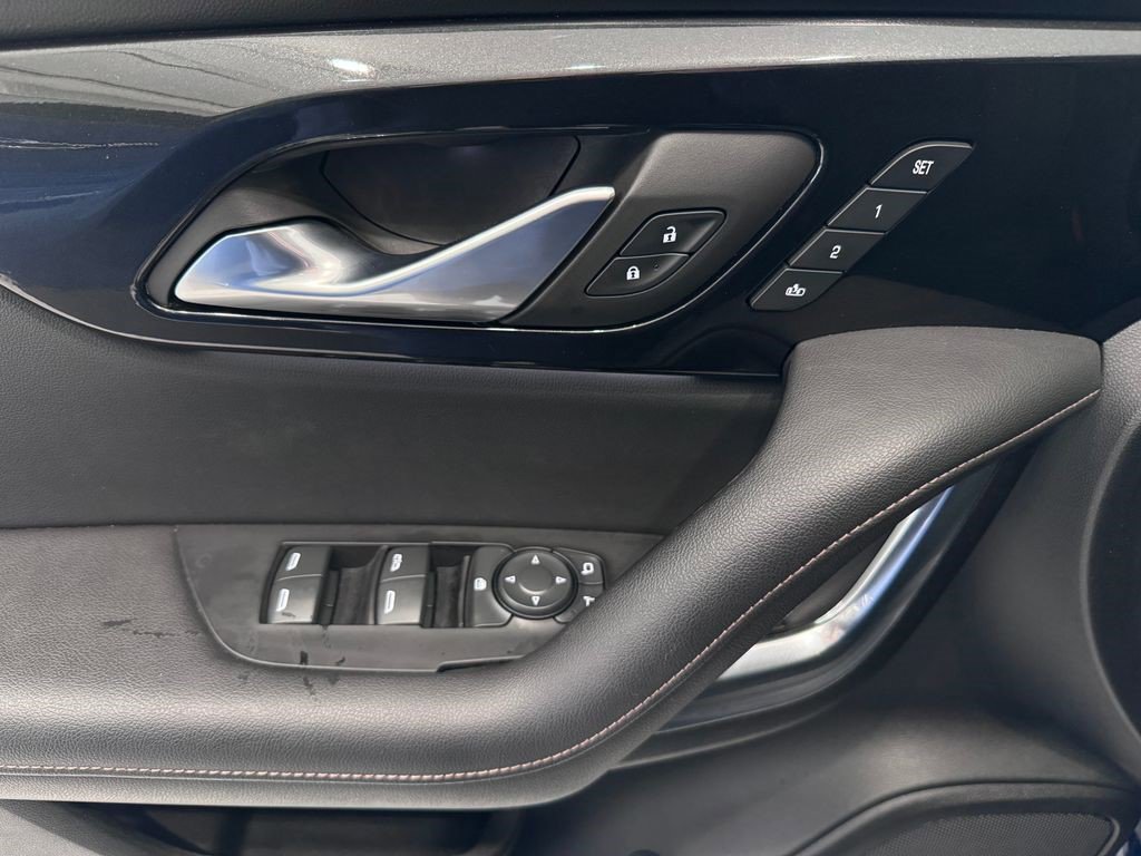 Certified 2022 Chevrolet Blazer Premier w/ Enhanced Convenience Package AWD/4WD image 24