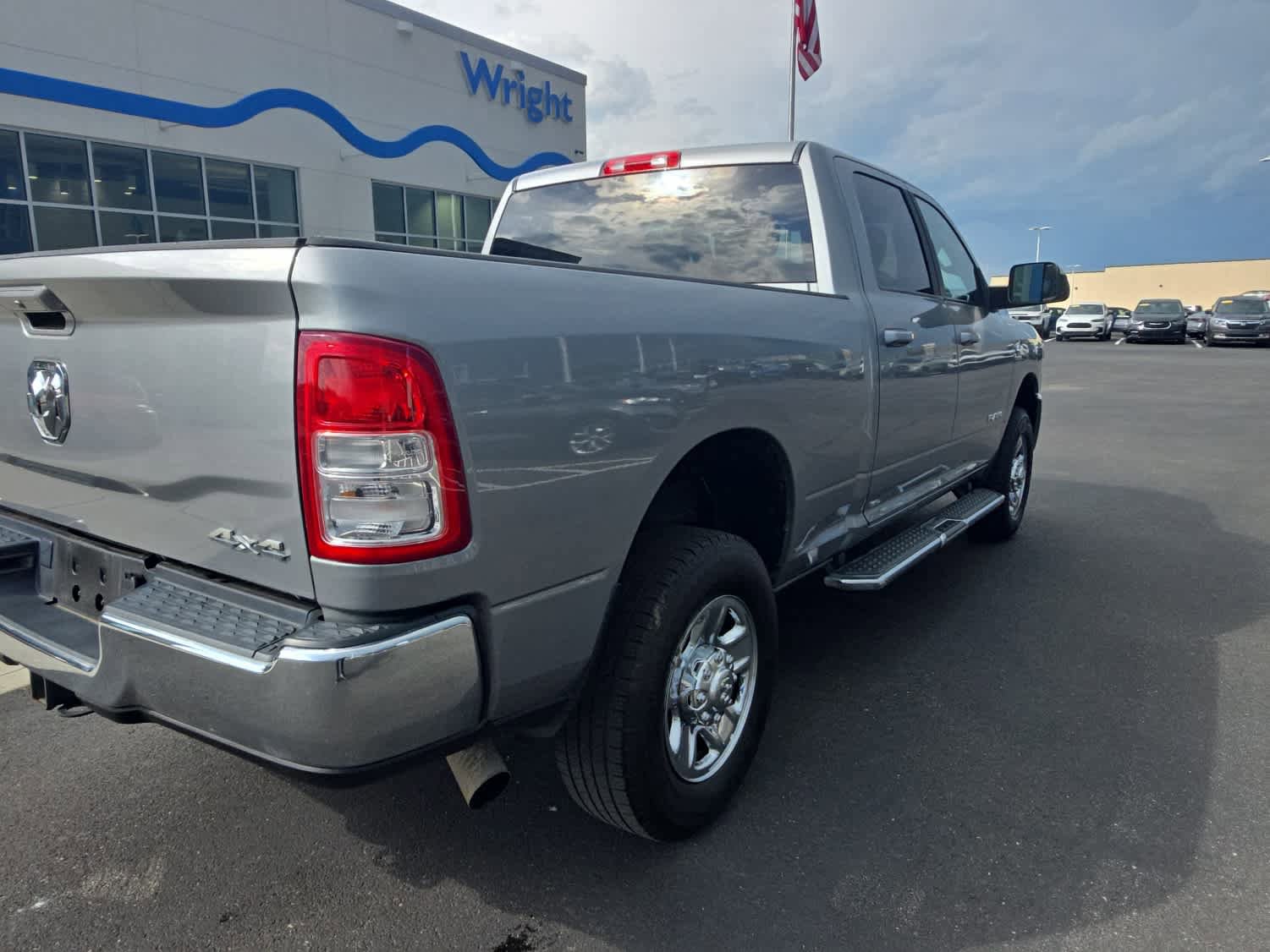 Used 2022 RAM 2500 Big Horn AWD/4WD image 8