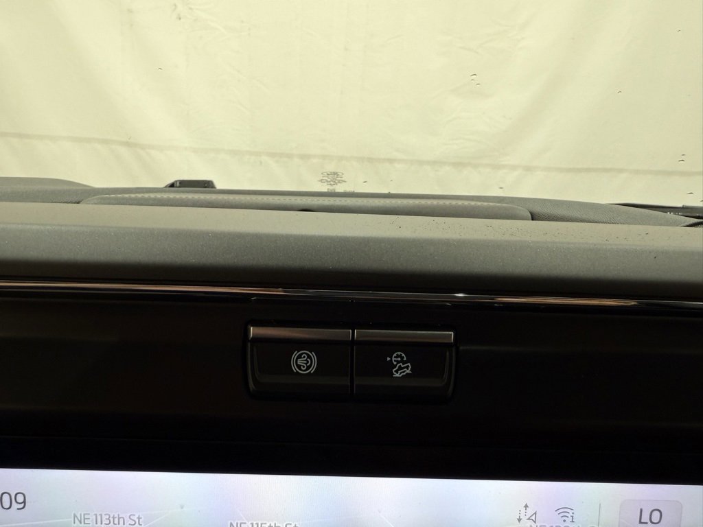 New 2026 Ford F350 4x4 Crew Cab Super Duty image 38