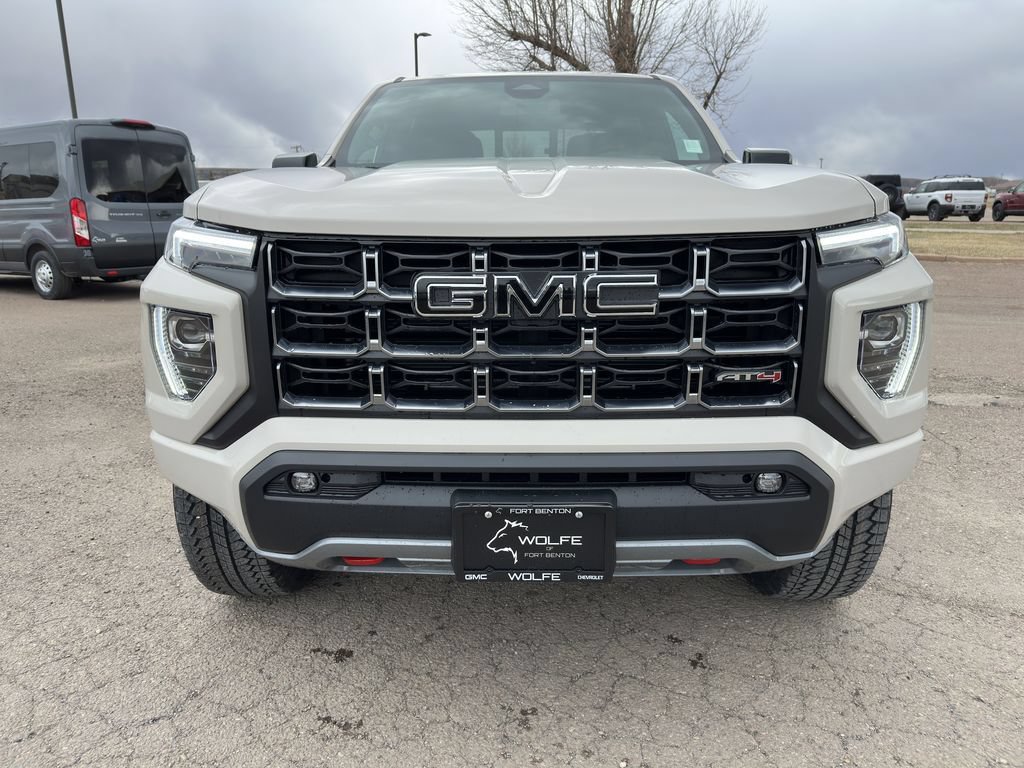 New 2026 GMC Canyon AT4 w/ AT4 Premium Package AWD/4WD image 2