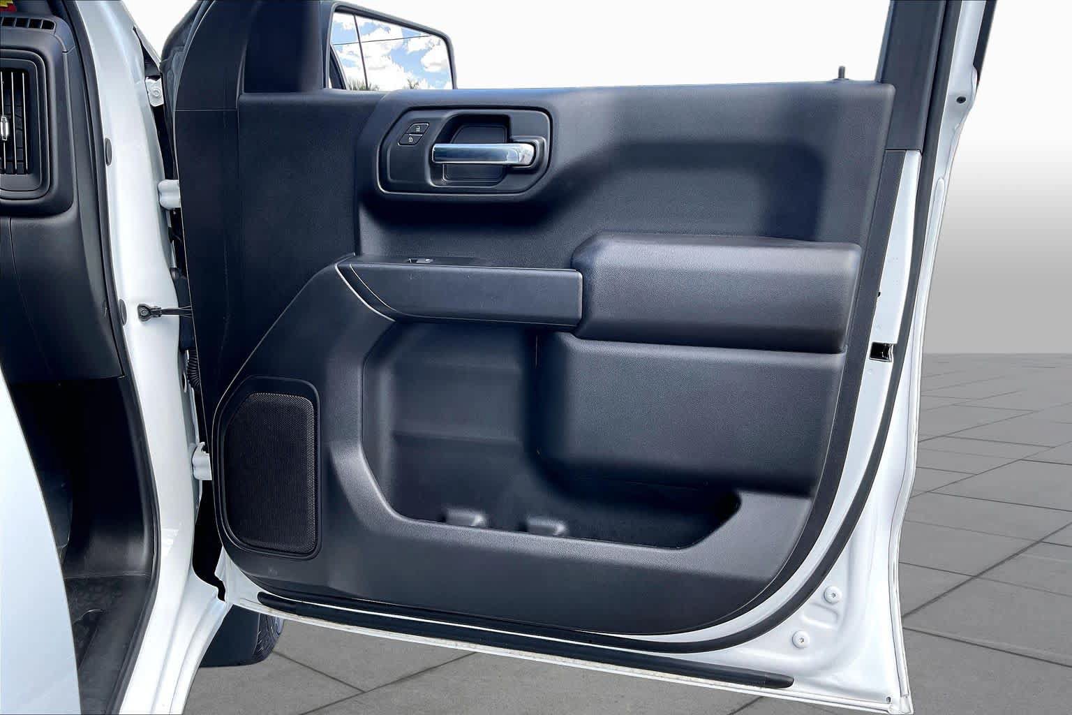 Used 2024 Chevrolet Silverado 1500 Custom RWD image 23