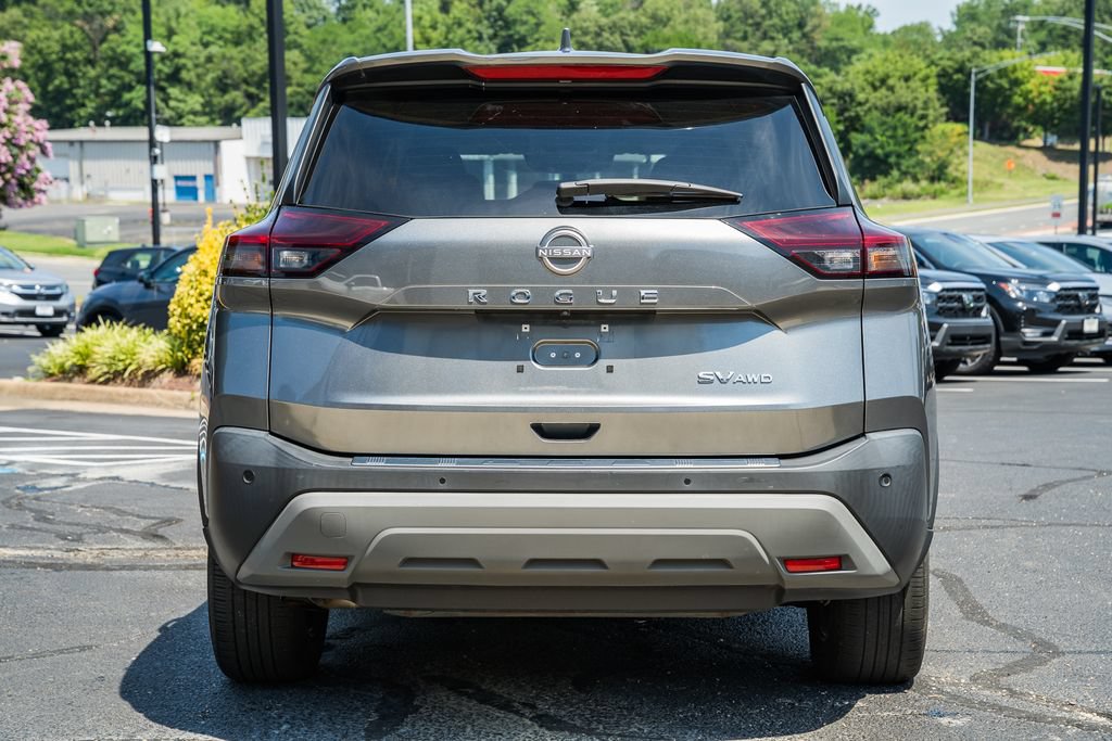 Used 2022 Nissan Rogue SV AWD/4WD image 6