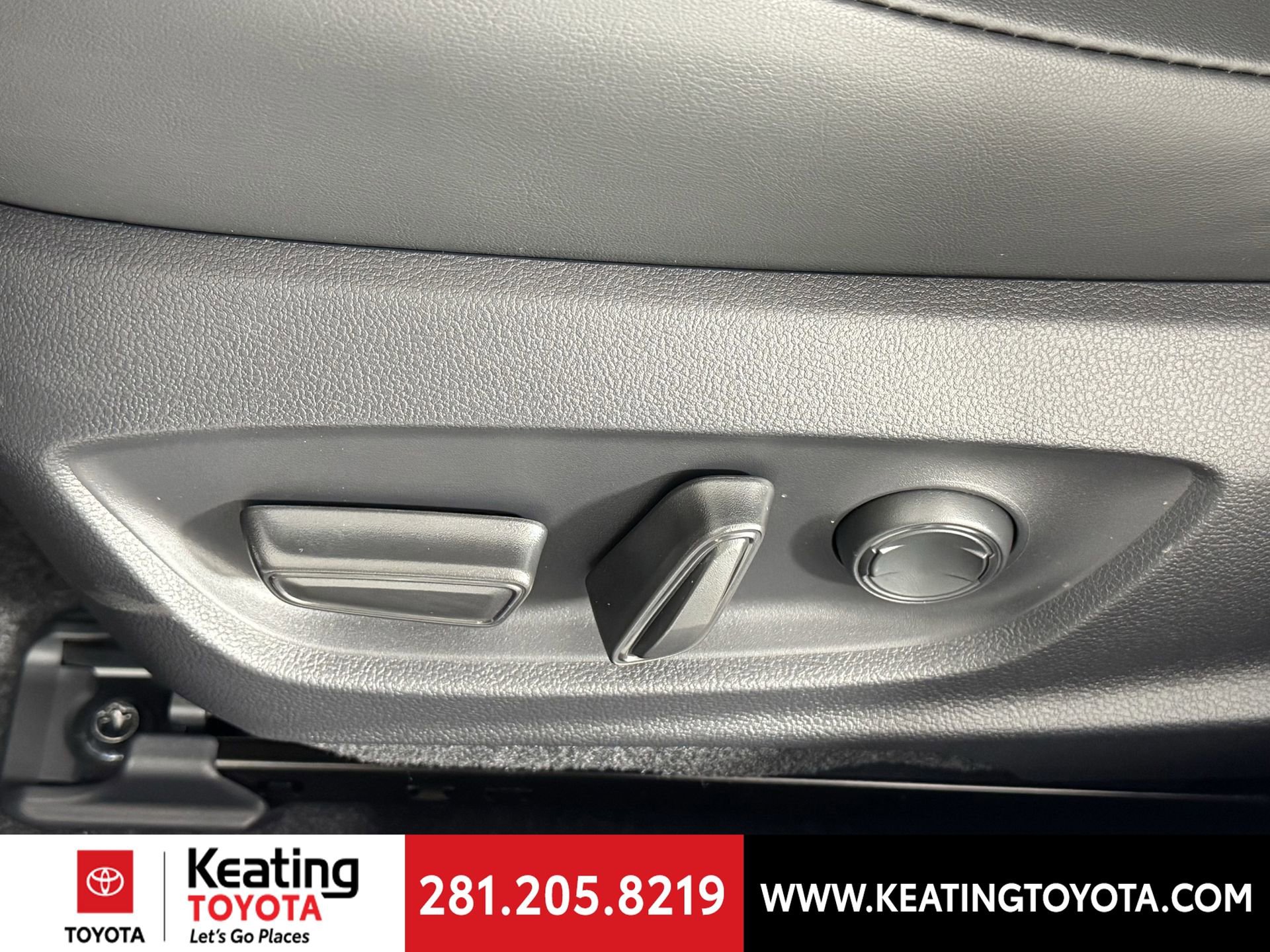 New 2026 Toyota Prius Plug-In Hybrid image 21