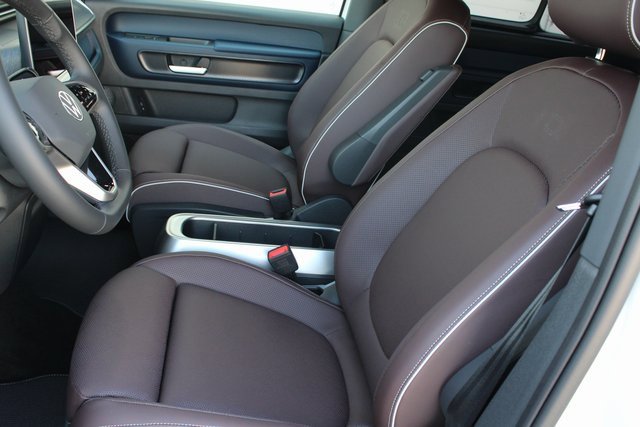 New 2025 Volkswagen ID. Buzz Pro S image 17