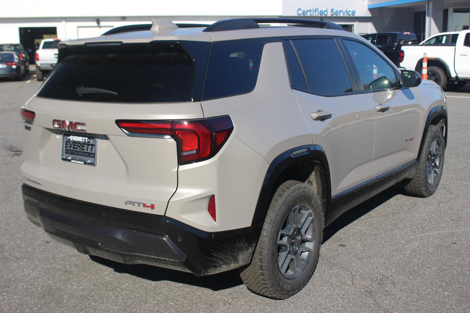 New 2026 GMC Terrain AT4 w/ Convenience Package III image 7