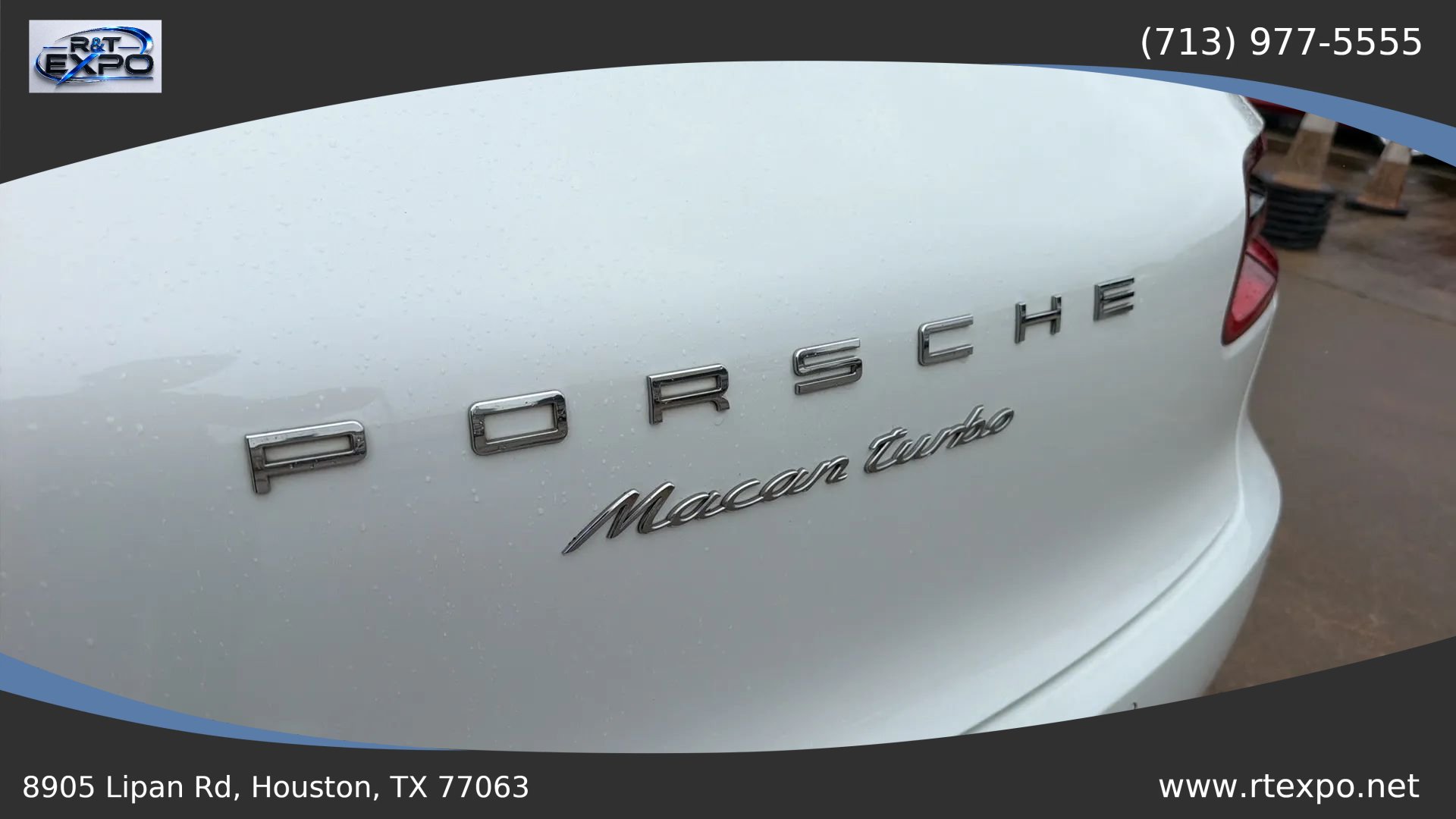 Used 2015 Porsche Macan Turbo AWD/4WD image 17
