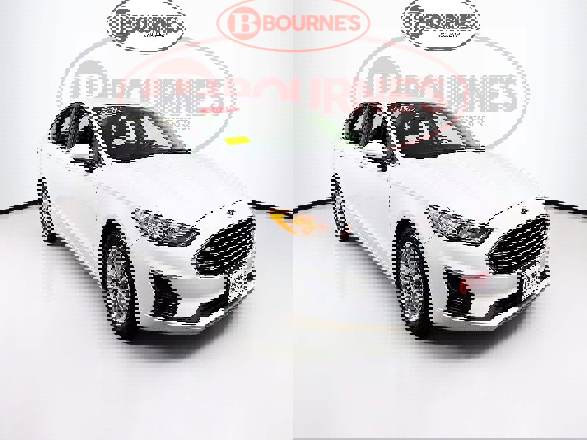 Used 2020 Ford Fusion SE image 1