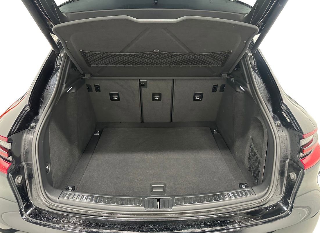 Used 2018 Porsche Macan image 15