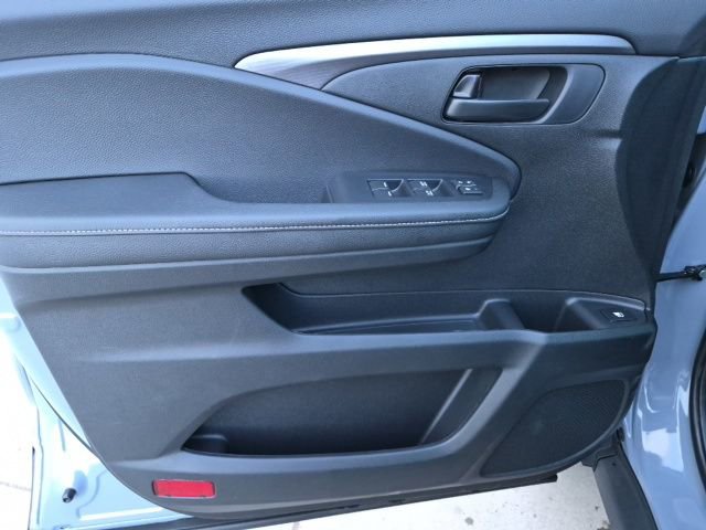 New 2026 Honda Ridgeline Sport image 13