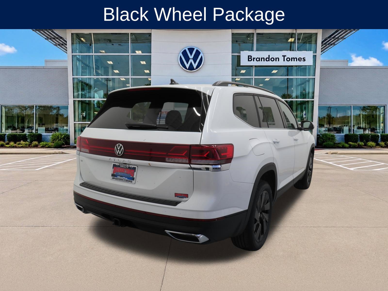 Certified 2026 Volkswagen Atlas SE FWD image 3