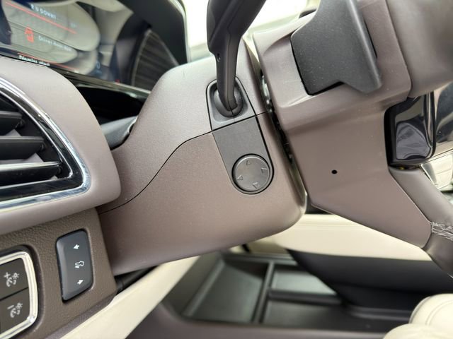 Used 2023 Lincoln Navigator Black Label image 52