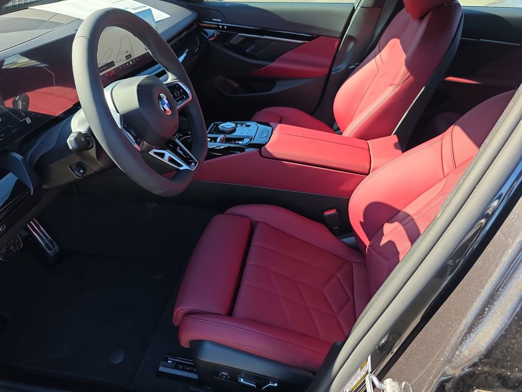 New 2026 BMW 530i xDrive w/ M Sport Package image 8