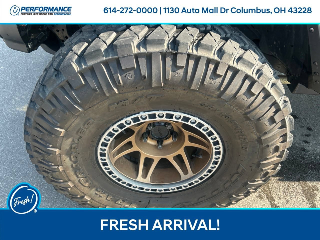 Used 2022 Jeep Wrangler Unlimited Rubicon w/ Xtreme Recon 35" Tire Package AWD/4WD image 11