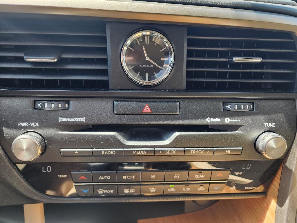 Used 2021 Lexus RX 350L Premium w/ Premium Package image 23