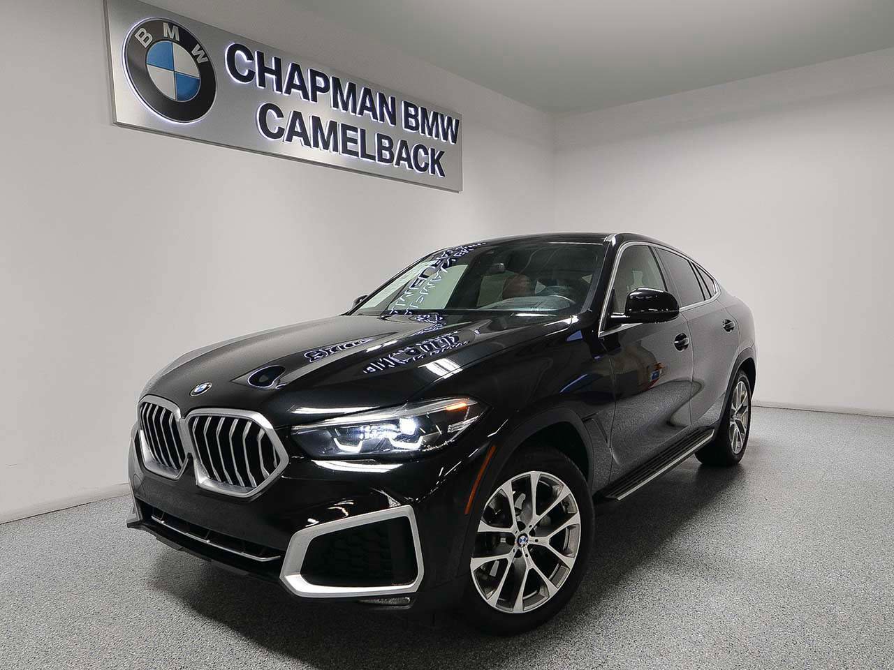 Used 2021 BMW X6 xDrive40i w/ Premium Package 2
