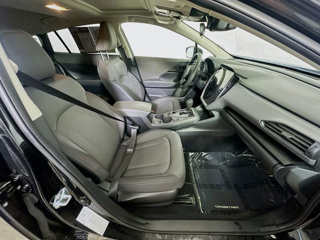 Used 2024 Subaru Crosstrek 2.0i Premium image 12