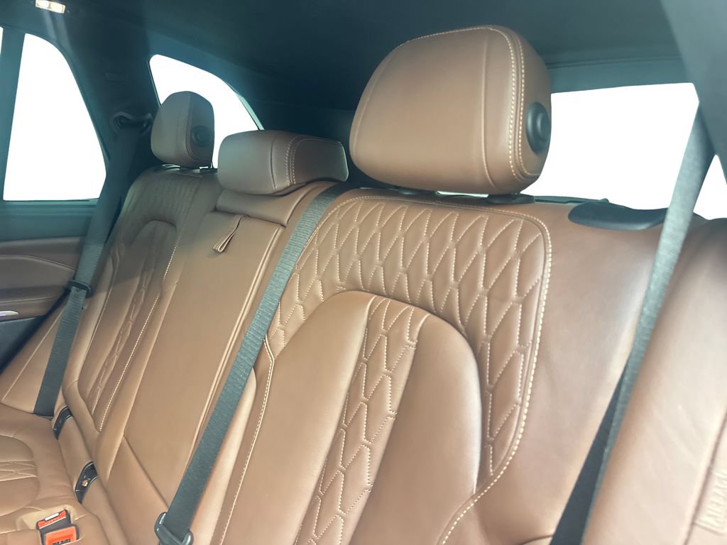 Used 2023 BMW X5 M50i w/ Executive Package AWD/4WD image 35