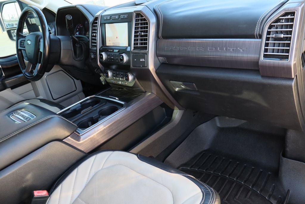 Used 2020 Ford F250 Limited image 32