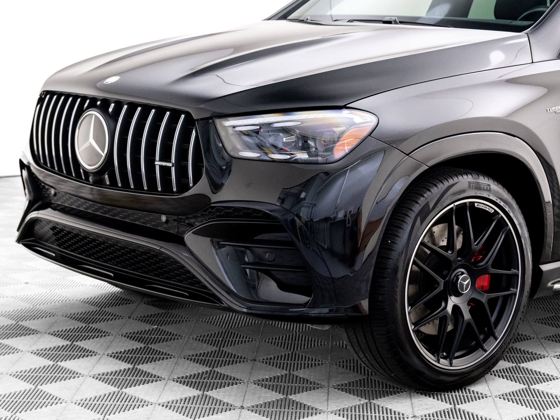 Used 2024 Mercedes-Benz GLE 53 AMG 4MATIC Coupe image 36