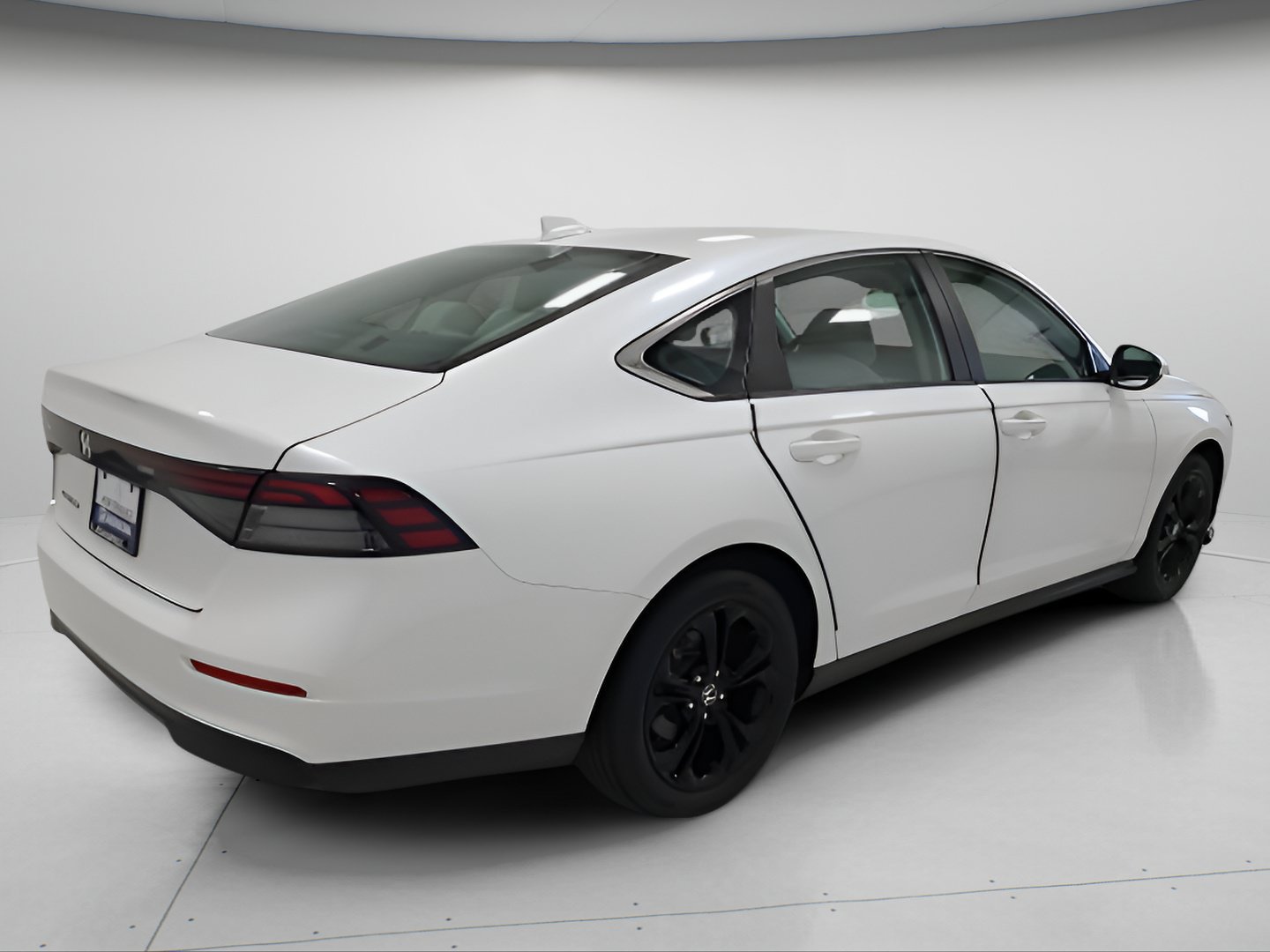 Used 2023 Honda Accord LX image 6