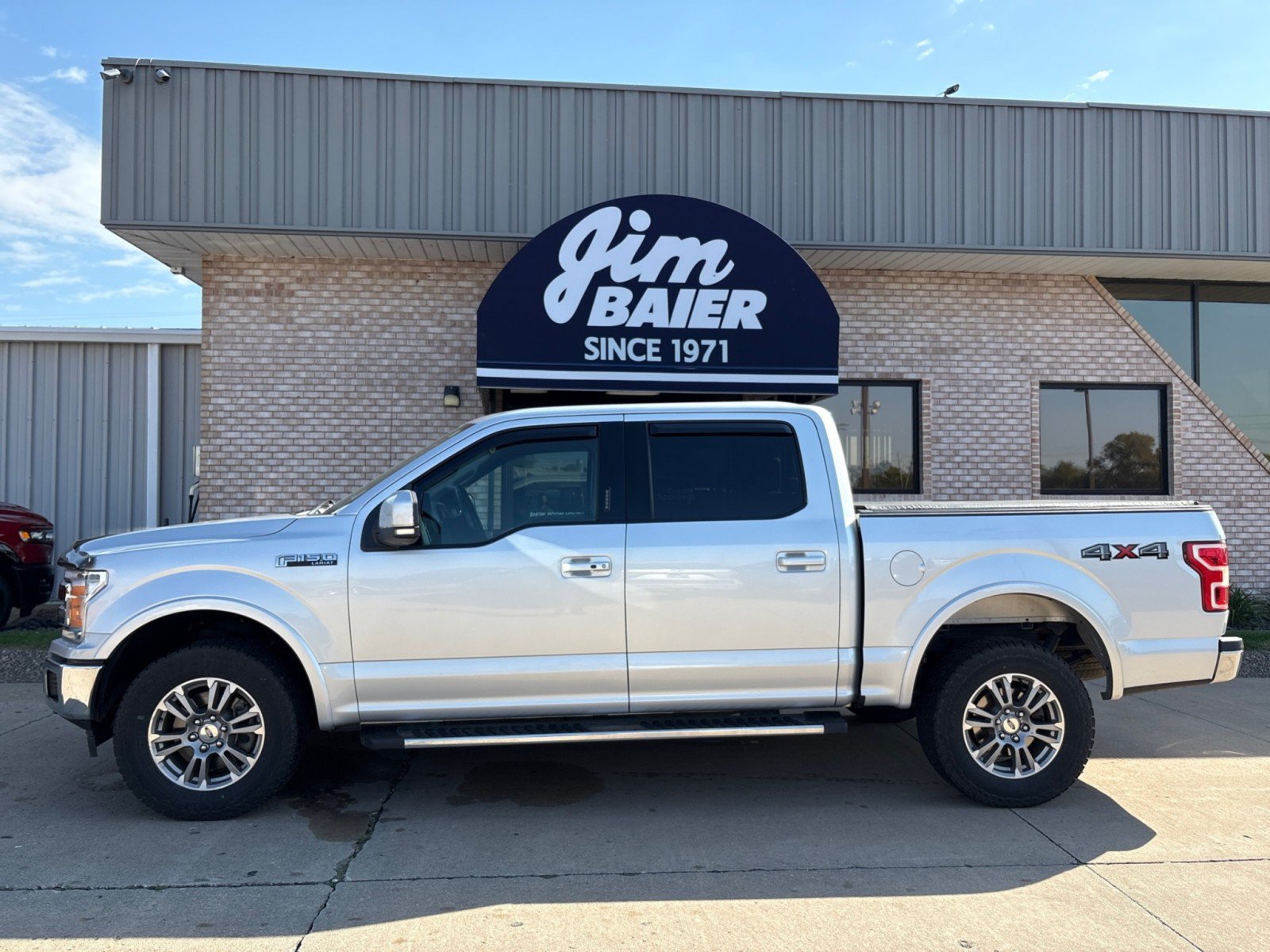 Used 2019 Ford F150 Lariat AWD/4WD image 2