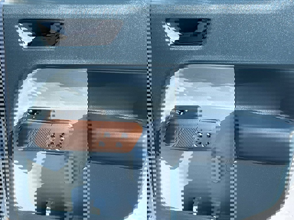 Used 2024 Ford Maverick Lariat image 23