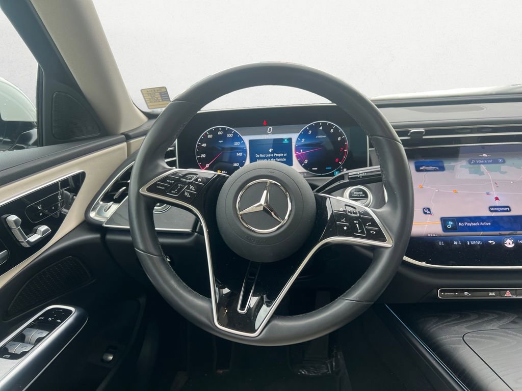 Used 2025 Mercedes-Benz E 350 4MATIC Sedan image 12